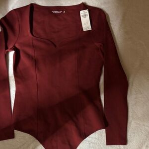 Abercrombie & Fitch Square Neck Long Sleeve Bodysuit - Wine